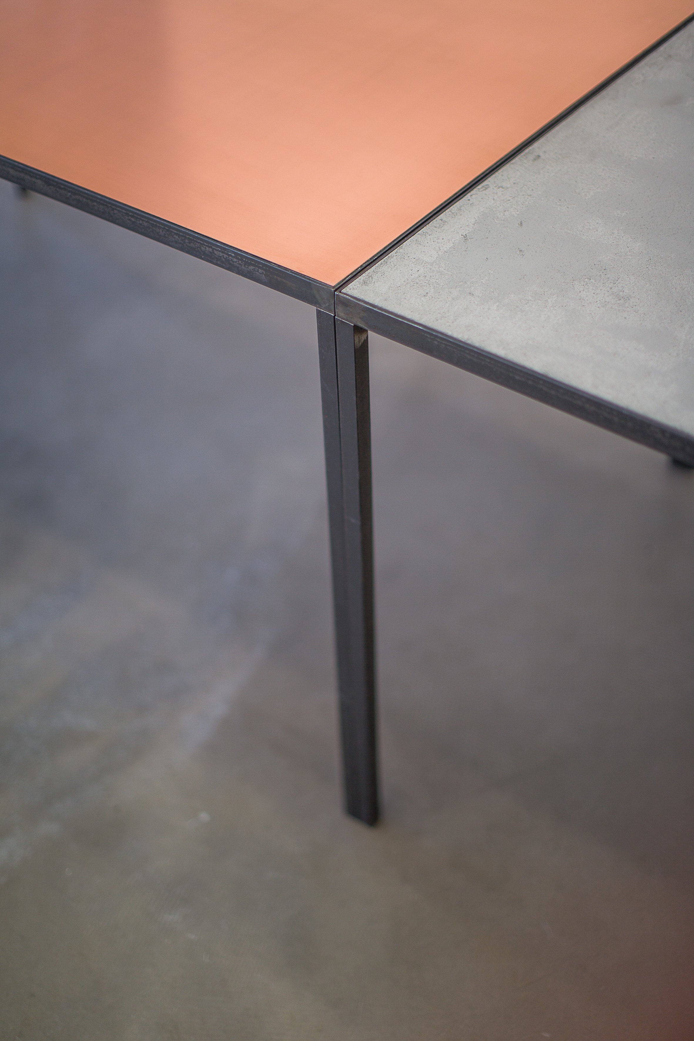 SIGURD-LARSEN_by_Georg-Roske-022_furniture_copper_leather_oak_steel_danish design berlin