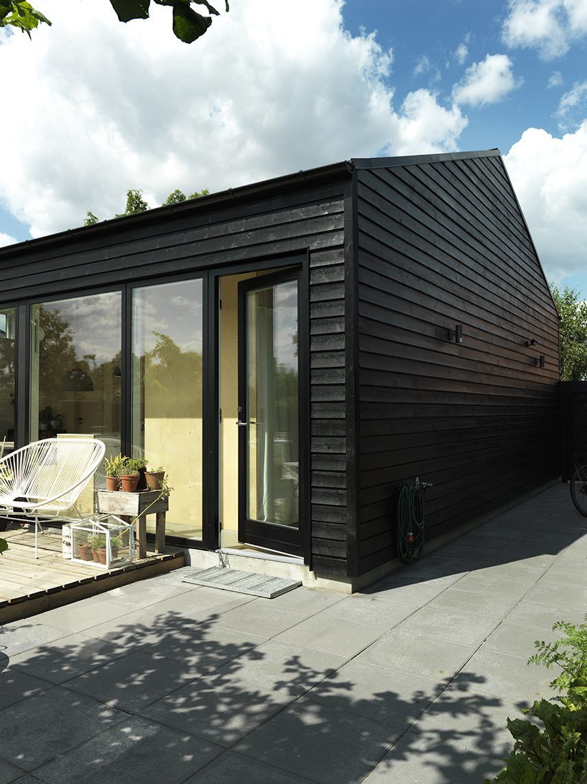 Sigurd Larsen_Sorte Hus_Madebygirls_2