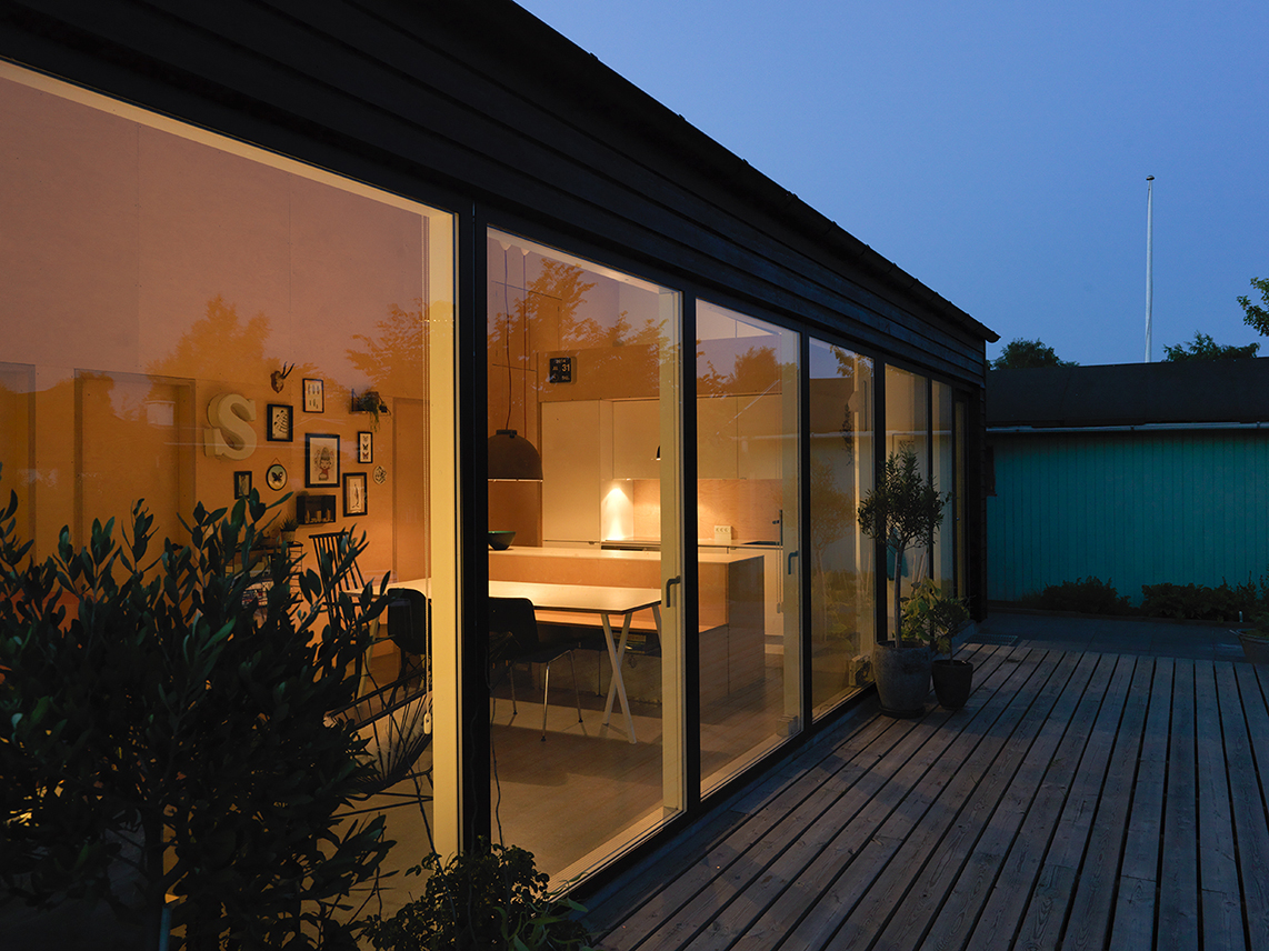 Sigurd Larsen_Sorte Hus_Madebygirls_8