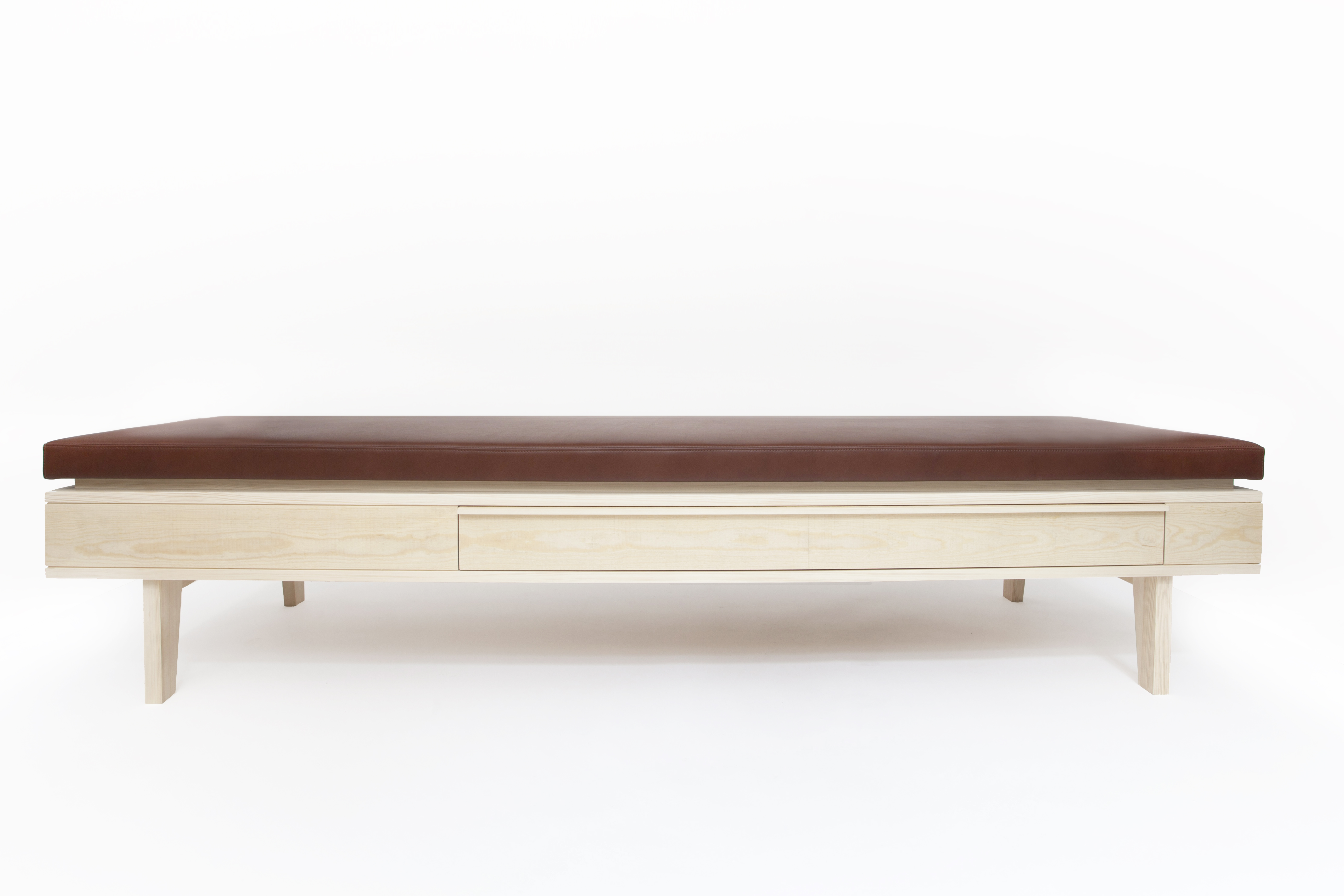 Sigurd Larsen _Daybed sideboard_Danish Design Berlin Furniture_Georg Roske_MG_3430