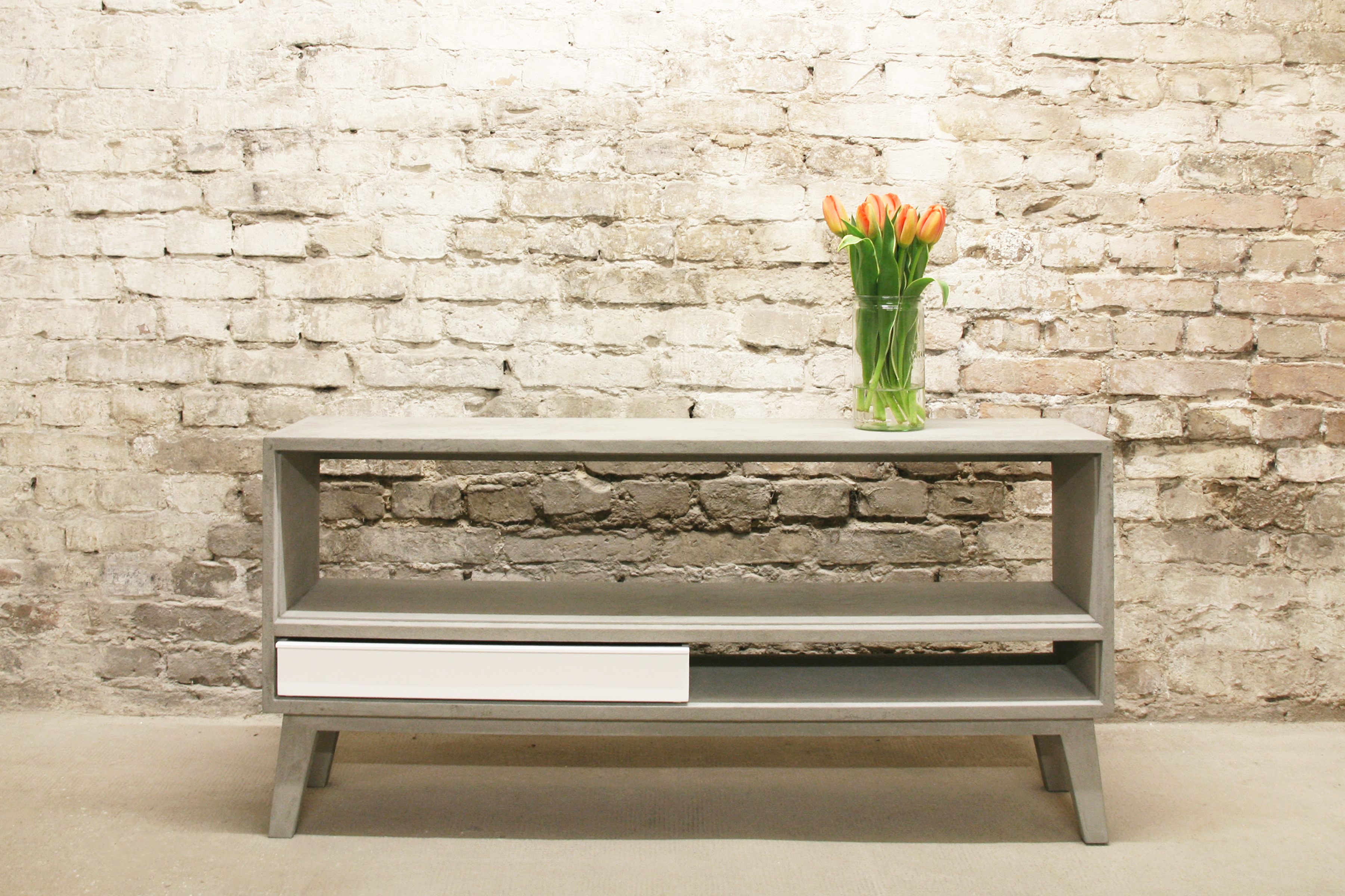 Sigurd Larsen_Concrete Sideboard_image4