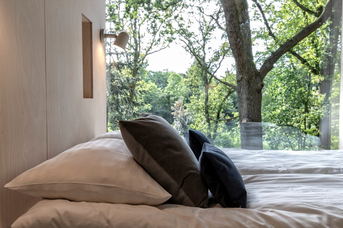 LOVTAG treetop cabins Denmark skov hotel friluft wood forest nature tourism_architecture Sigurd Larsen_Photo credits Soeren Larsen 60