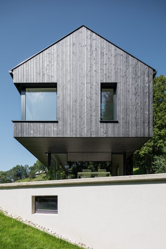 mountain house by Sigurd Larsen_wood danish architecture alpine Austria panorama design oesterreich holz_Fotos Christian Flatscher - 11