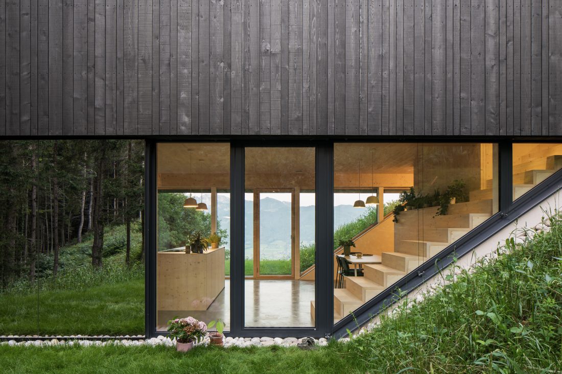 mountain house by Sigurd Larsen_wood danish architecture alpine Austria panorama design oesterreich holz_Fotos Christian Flatscher - 12