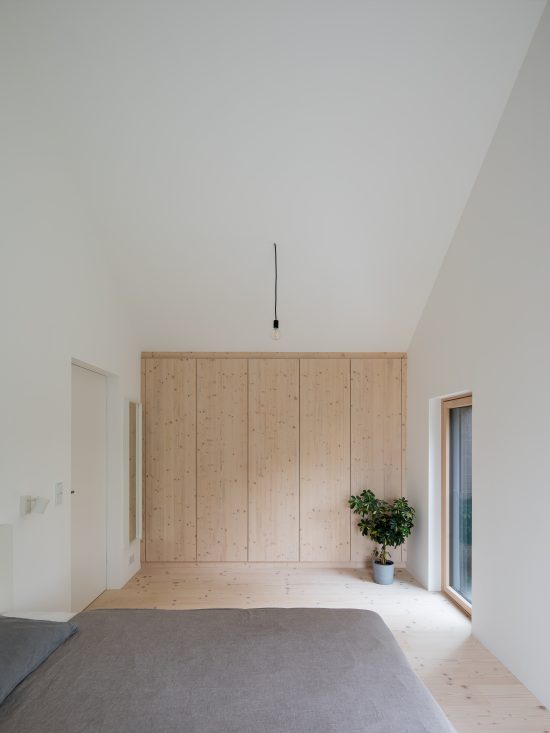 mountain house by Sigurd Larsen_wood danish architecture alpine Austria panorama design oesterreich holz_Fotos Christian Flatscher - 30