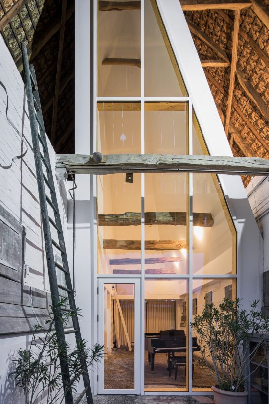 Dortmannhof in Essen by Architect Sigurd Larsen_Photos Christian Flatscher_External extension historic architecture  wood Bauen im Bestand Fachwerk 4