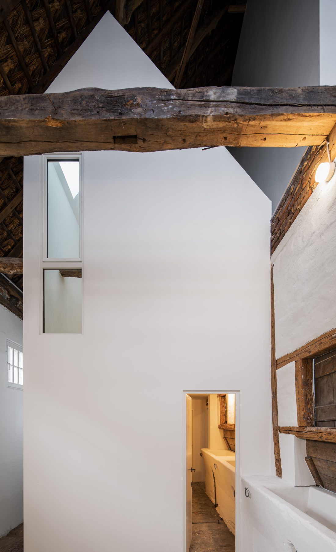 Dortmannhof in Essen by Architect Sigurd Larsen_Photos Christian Flatscher_External extension historic architecture  wood Bauen im Bestand Fachwerk 6