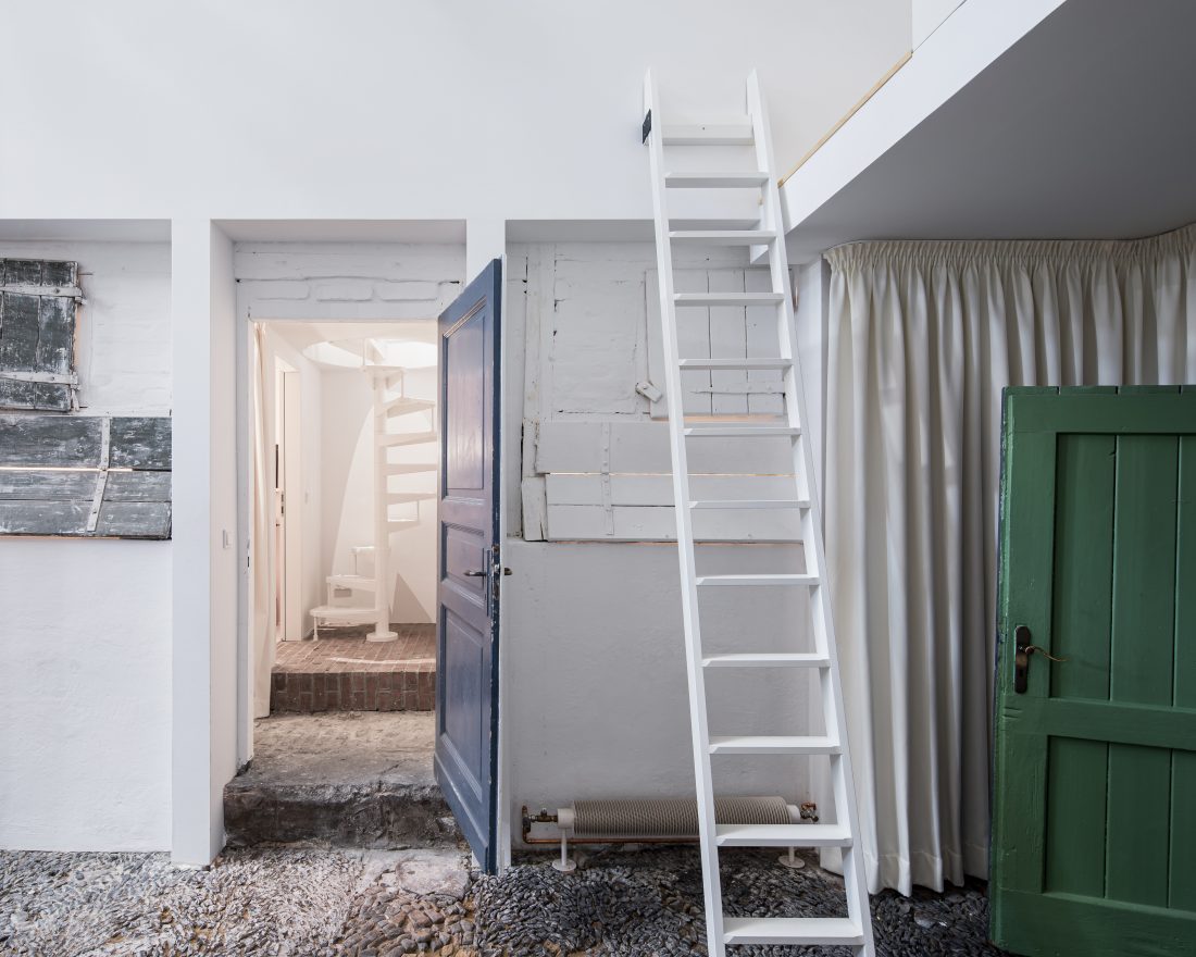 Dortmannhof in Essen by Architect Sigurd Larsen_Photos Christian Flatscher_External extension historic architecture  wood_music room 10_