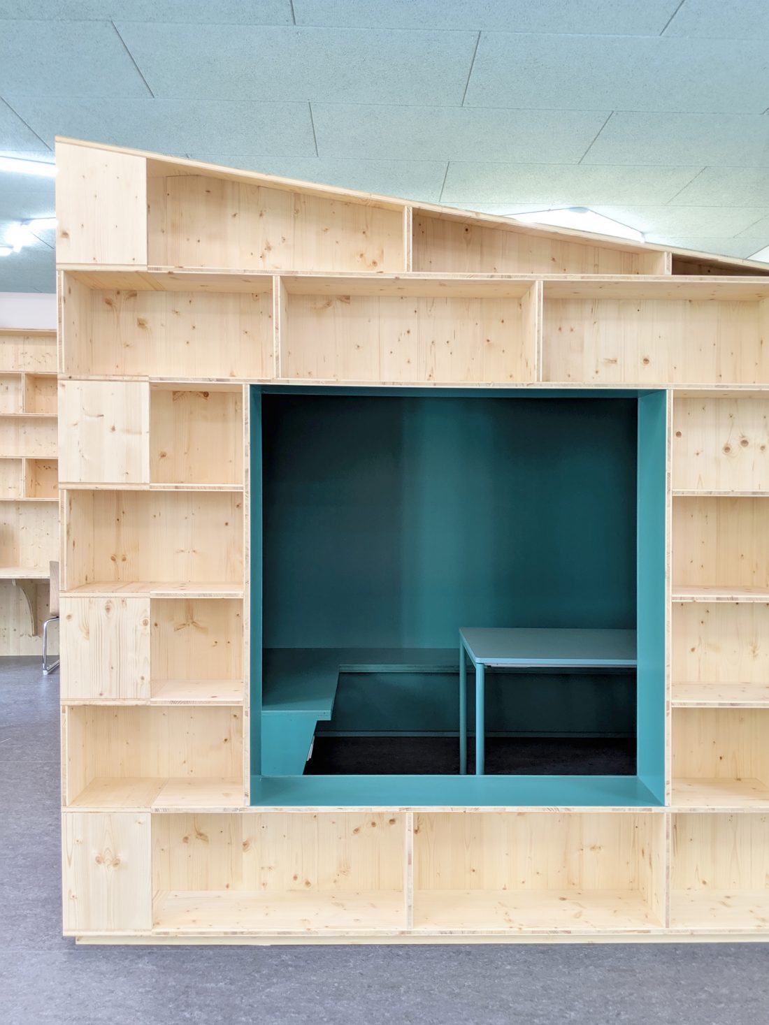 BIBLIOTHEK verti _Sigurd Larsen Design Architektur schule schulbau gesamtschule innenarchitektur 1