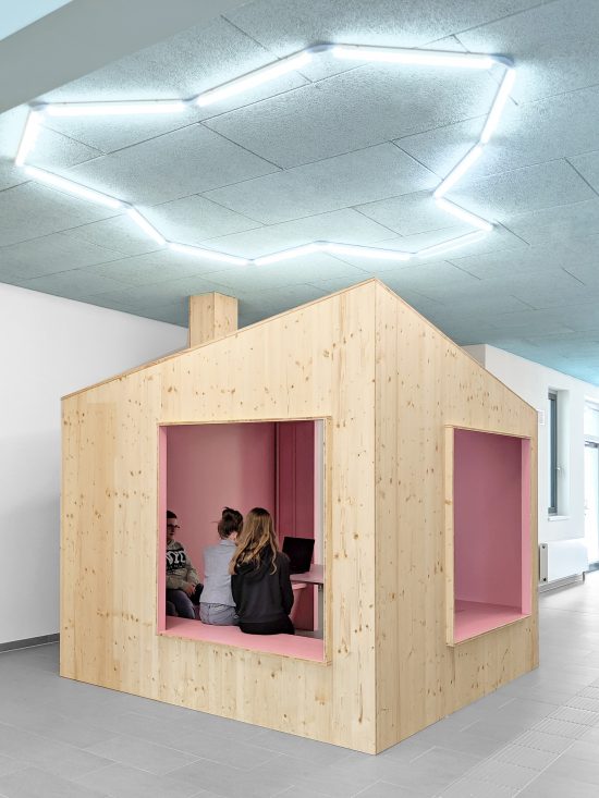 SCHULSTRASSE verti _Sigurd Larsen Design Architektur schule schulbau gesamtschule innenarchitektur 1.1