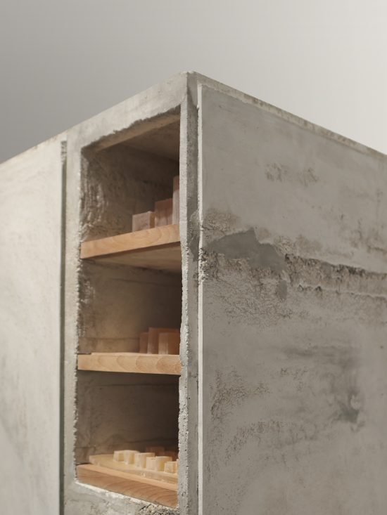 junggesellenschrank by hand Sigurd Larsen Josef Pohl Original Bauhaus Archiev Berlinische Galerie Kunst Beton 15