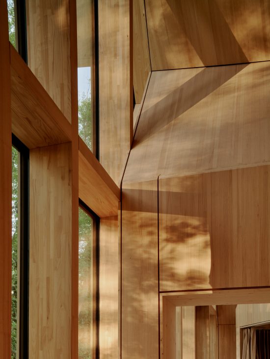 The Lake House_ Berlin Sigurd Larsen wood design architecture ziegelfassade Holzbau_34