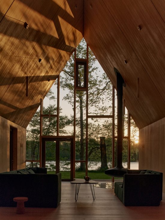 The Lake House_ Berlin Sigurd Larsen wood design architecture ziegelfassade Holzbau_49