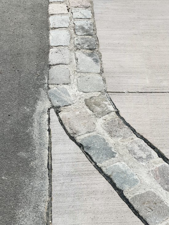 Berliner Mauerweg Bänke_Grün Berlin_Sigurd Larsen 7