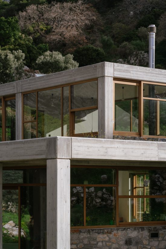 Meraki Studios by Sigurd Larsen Design Architecture Crete Greece. Photo Credits Kkrom Studios_facade house 8
