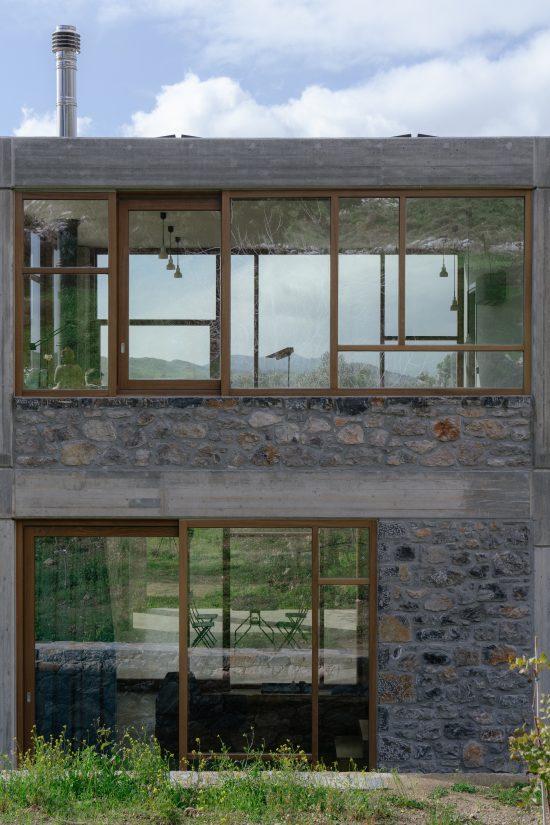 Meraki Studios by Sigurd Larsen Design Architecture Crete Greece. Photo Credits Kkrom Studios_facade house 9