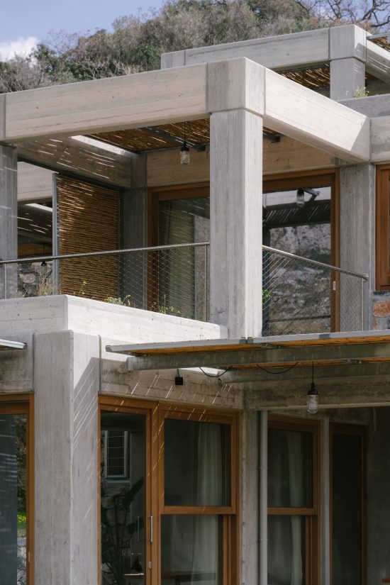 Meraki Studios by Sigurd Larsen Design Architecture Crete Greece. Photo Credits Kkrom Studios_hotel facade 16