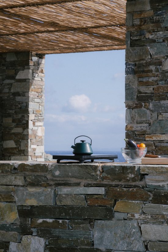 The Outdoor House_Sigurd Larsen cycladic architecture. Photo Credits Kkrom Services_view 20