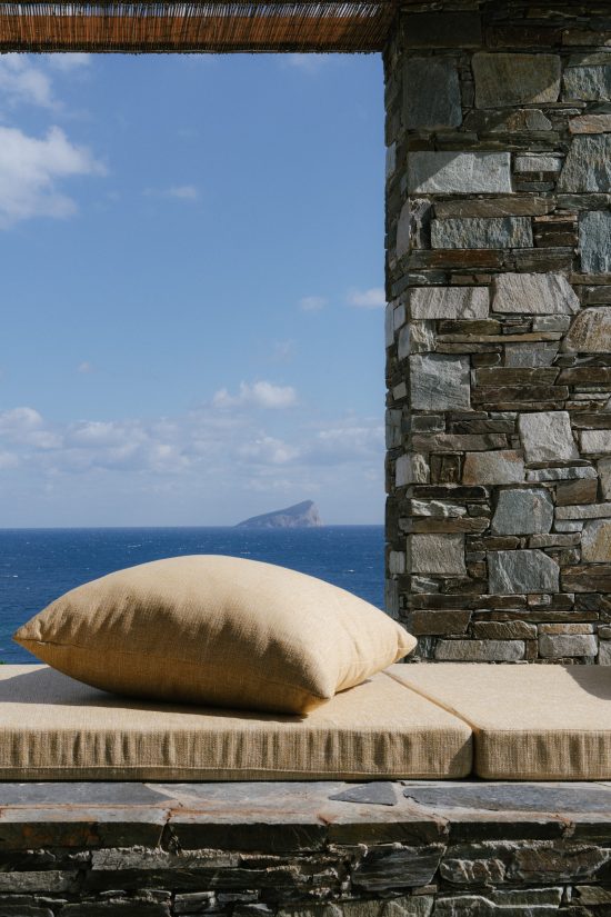 The Outdoor House_Sigurd Larsen cycladic architecture. Photo Credits Kkrom Services_view 38