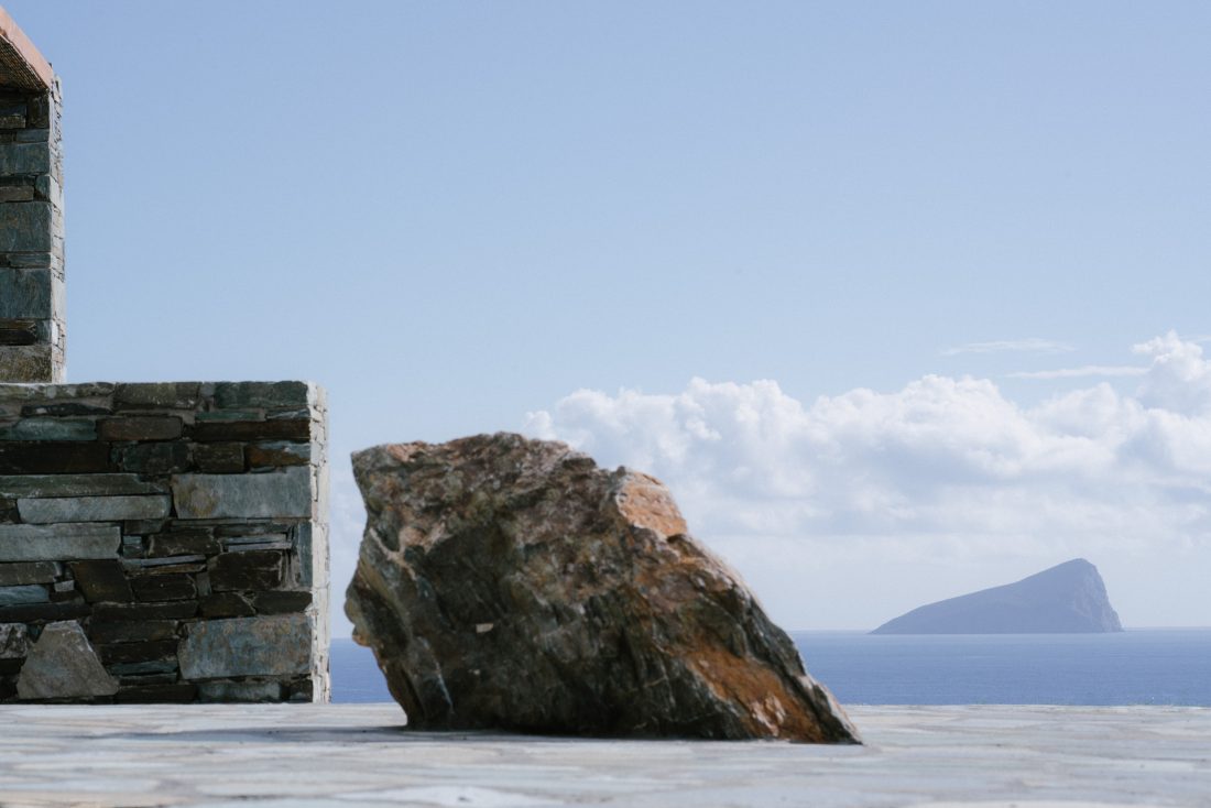 The Outdoor House_Sigurd Larsen cycladic architecture. Photo Credits Kkrom Services_view 4