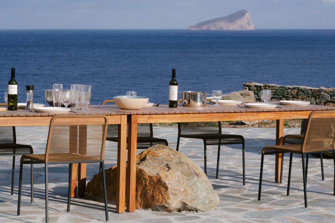 The Outdoor House_Sigurd Larsen cycladic architecture. Photo Credits Kkrom Services_view 52