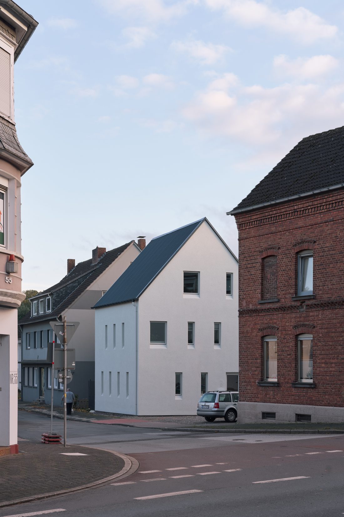 Wohnhaus in Niedersprockhövel, Germany by Sigurd Larsen