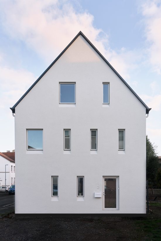 Wohnhaus in Niedersprockhövel, Germany by Sigurd Larsen