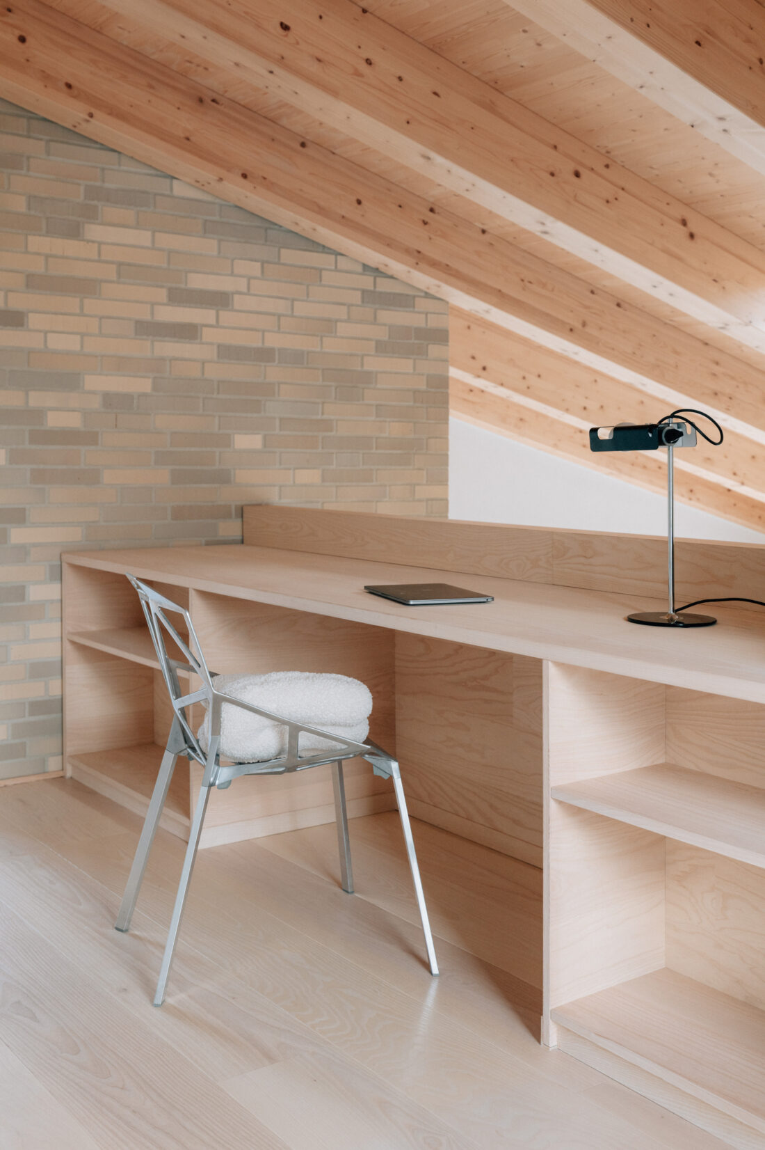 Sigurd Larsen Design Architecture_Kkrom Services_Lasahn brick architecture in ruin Germany_bedroom 5